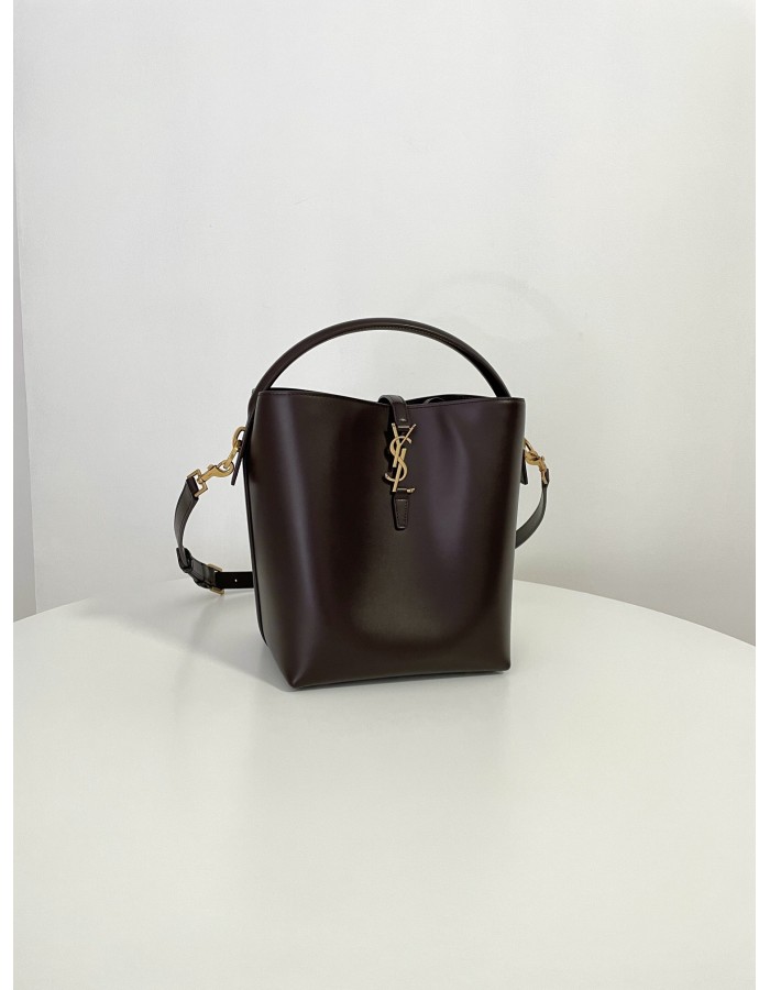 Le 37 SAINT LAURENT