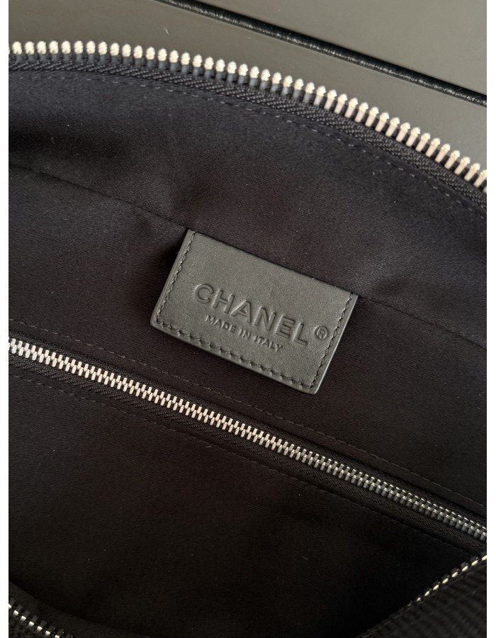 POCHETTE CON CERNIERA GRANDE CHANEL