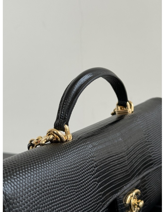 POCHETTE CON CATENA CHANEL