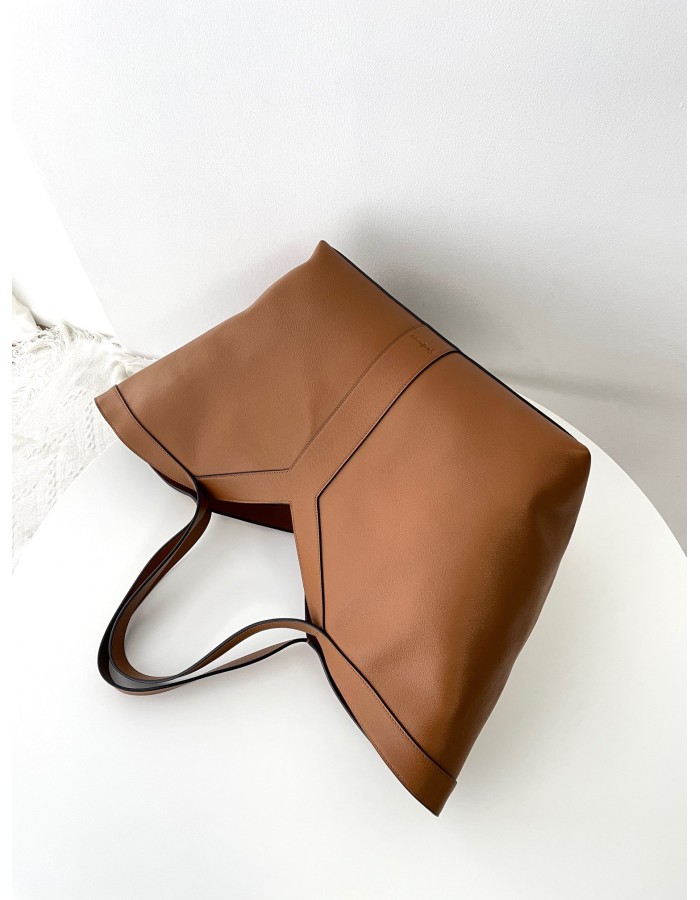 TOTE Y IN PELLE SAINT LAURENT