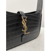 LE 5 À 7 SAINT LAURENT