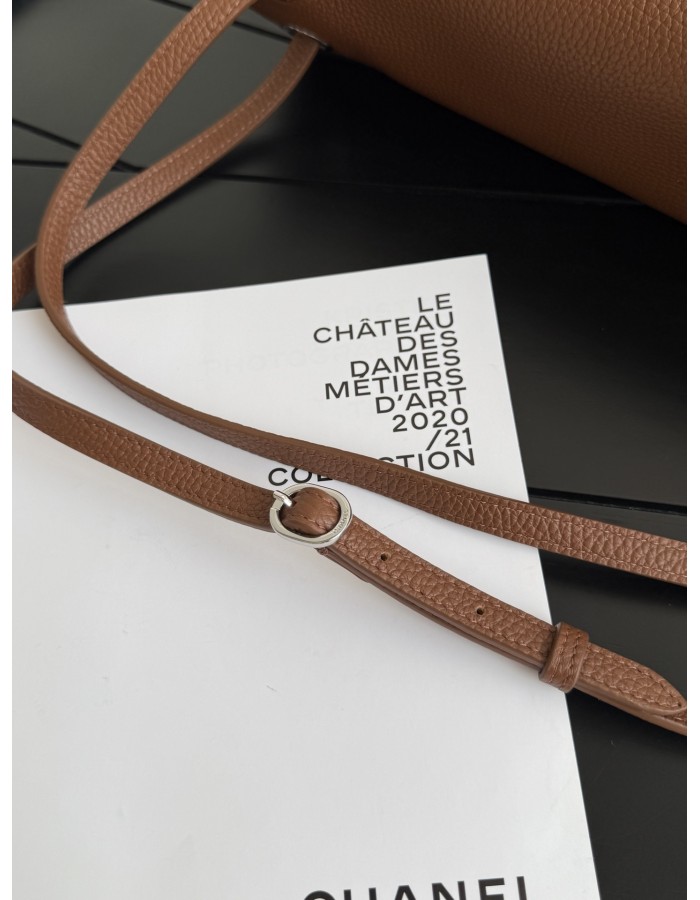 MAXI BORSA CON PATTA CHANEL