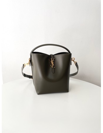 Le 37 SAINT LAURENT