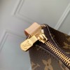 Trousse Toilette Cruiser LOUIS VUITTON