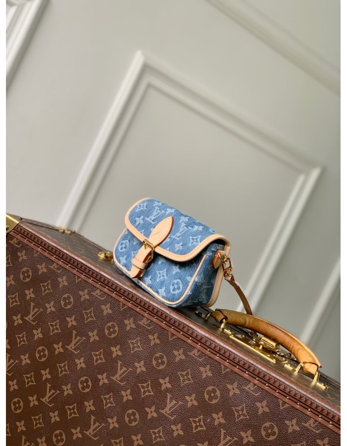 Nano Diane LOUIS VUITTON