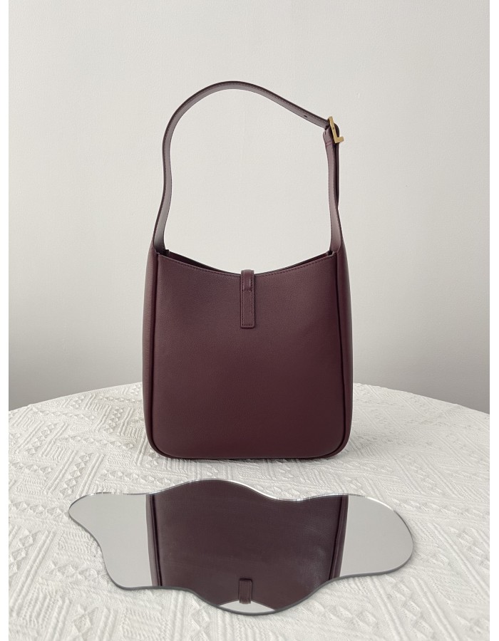 LE 5 À 7 SMALL MORBIDA SAINT LAURENT