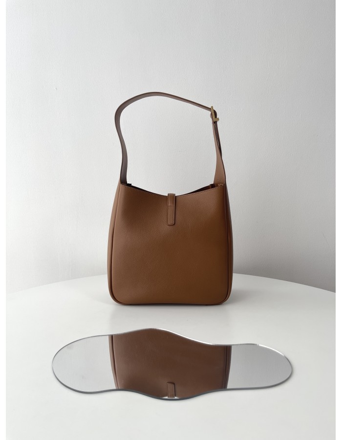 LE 5 À 7 SMALL MORBIDA SAINT LAURENT