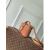Pochette Vanity Low Key LOUIS VUITTON