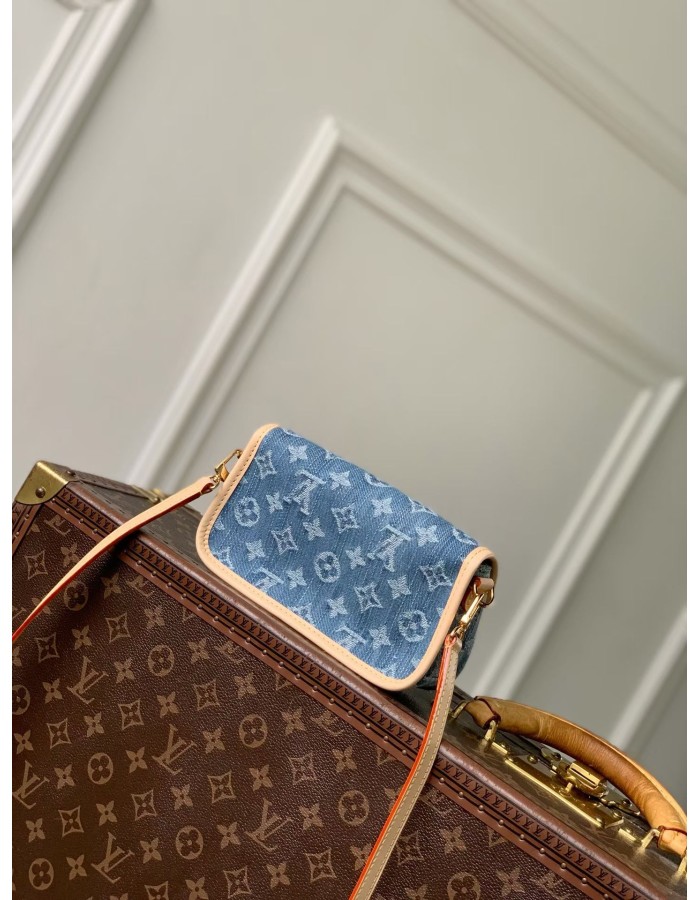 Nano Diane LOUIS VUITTON