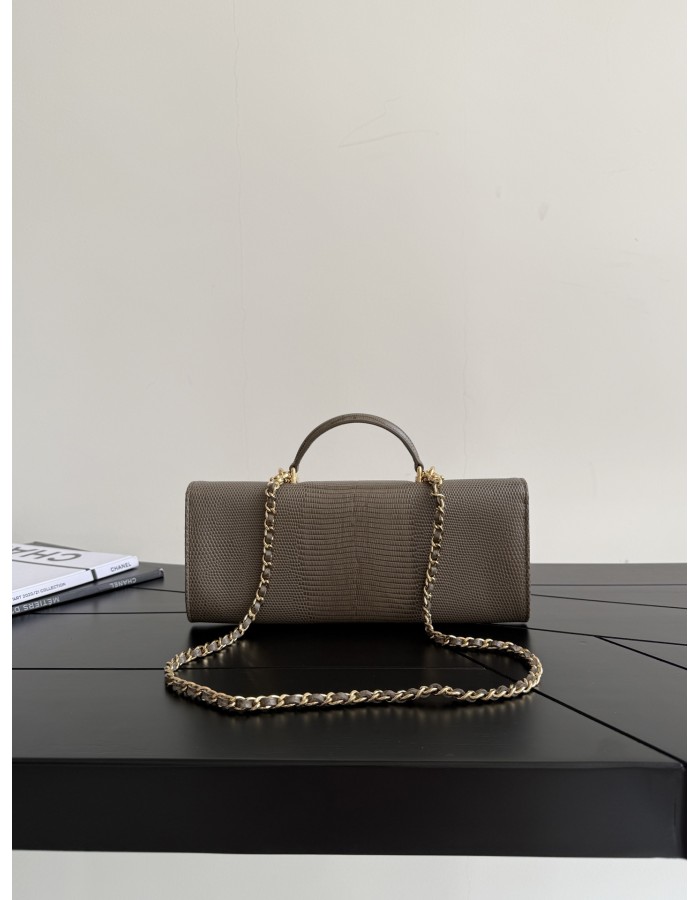 POCHETTE CON CATENA CHANEL