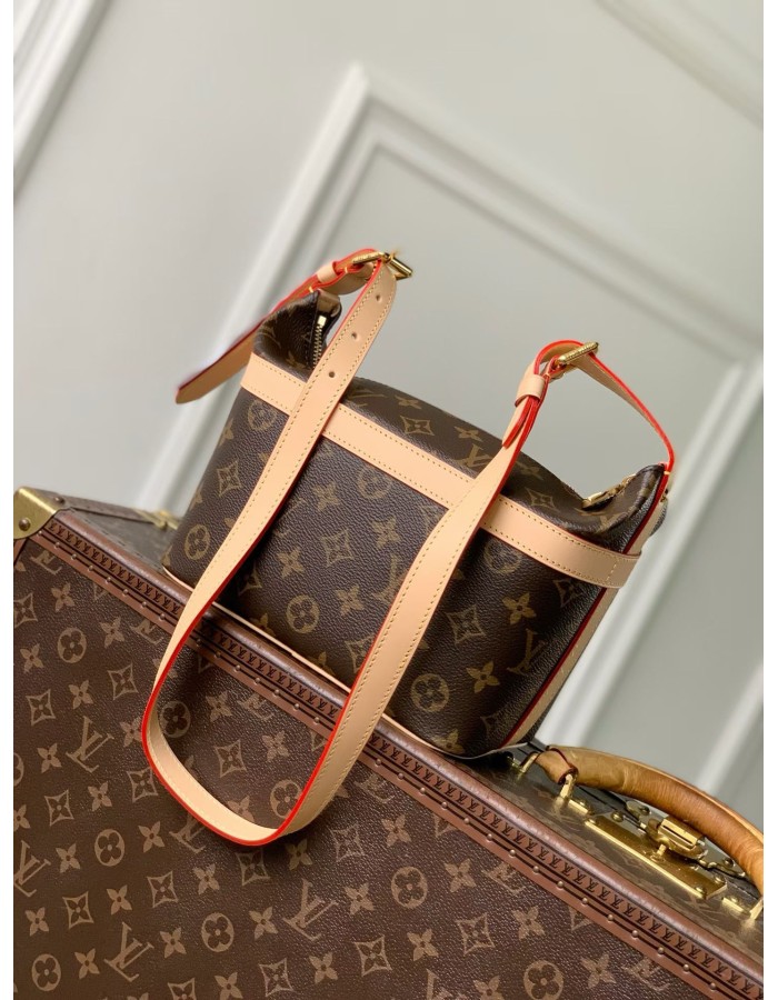 Trousse Toilette Cruiser LOUIS VUITTON