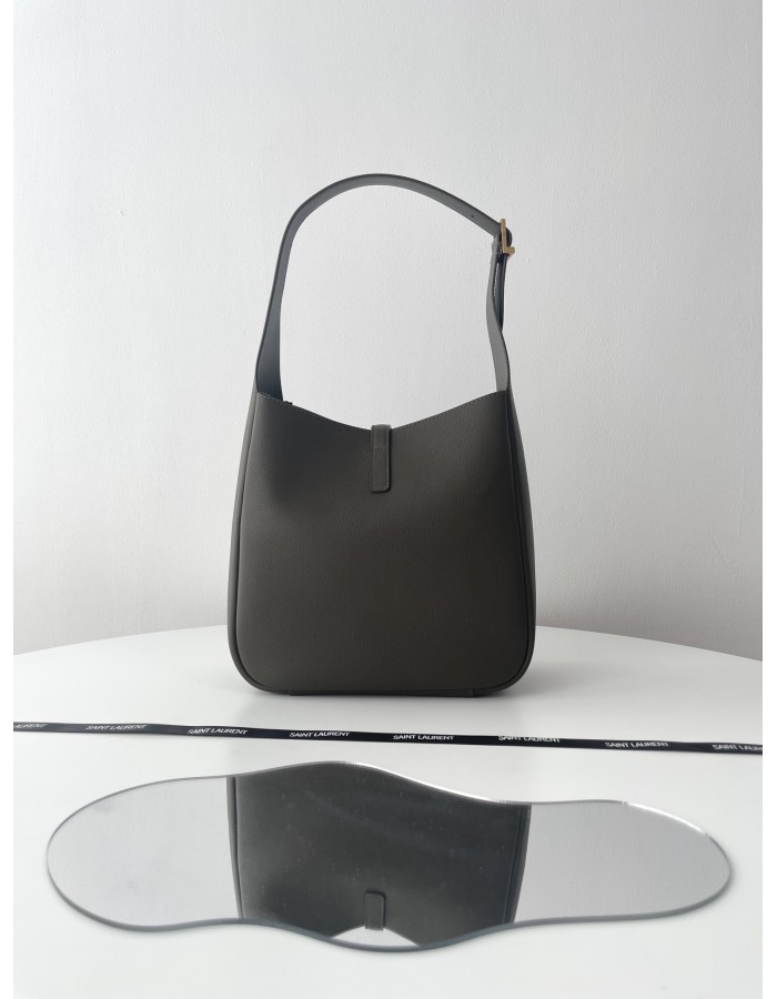 LE 5 À 7 SMALL MORBIDA SAINT LAURENT