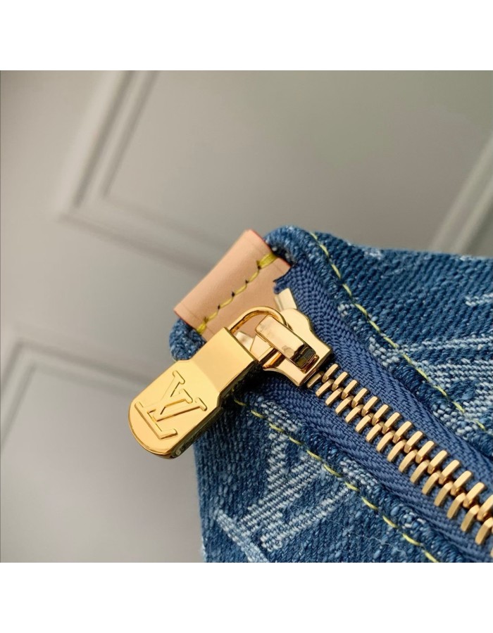 Trousse Toilette Cruiser LOUIS VUITTON