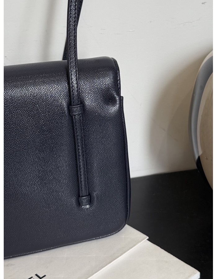 BORSA CON PATTA PICCOLA CHANEL