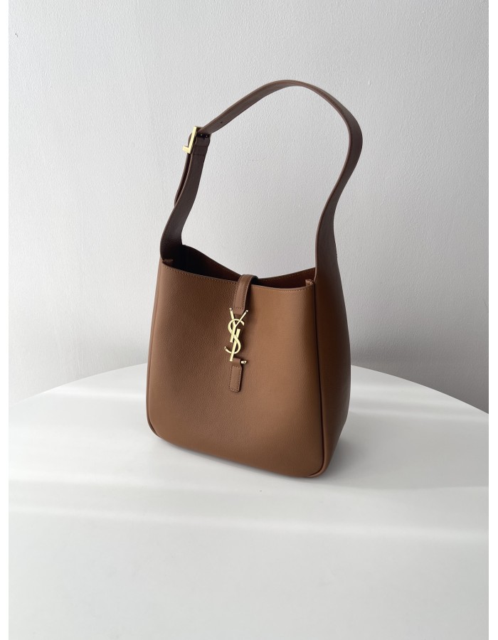 LE 5 À 7 SMALL MORBIDA SAINT LAURENT