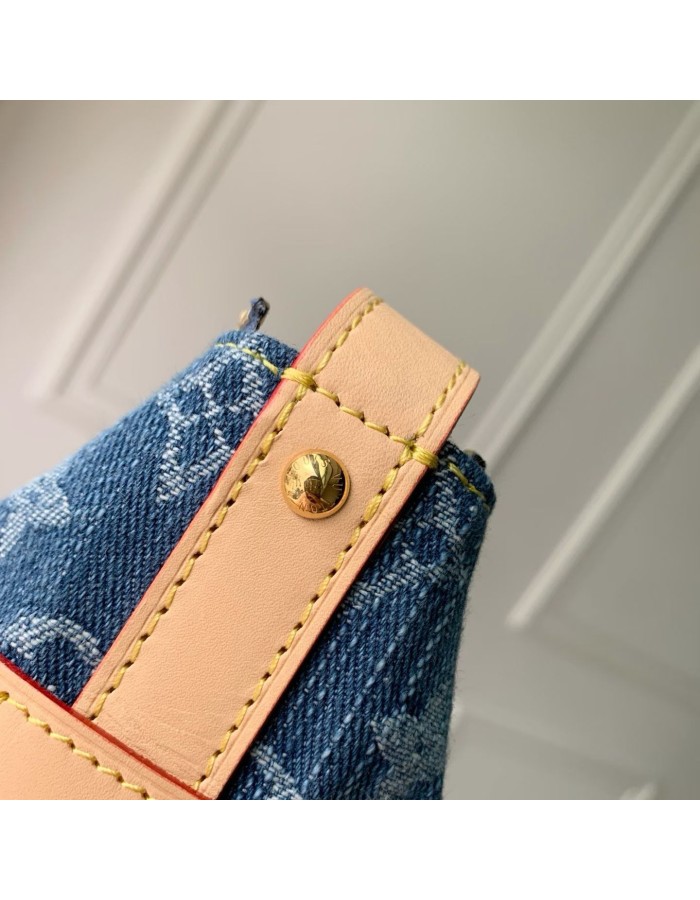 Trousse Toilette Cruiser LOUIS VUITTON