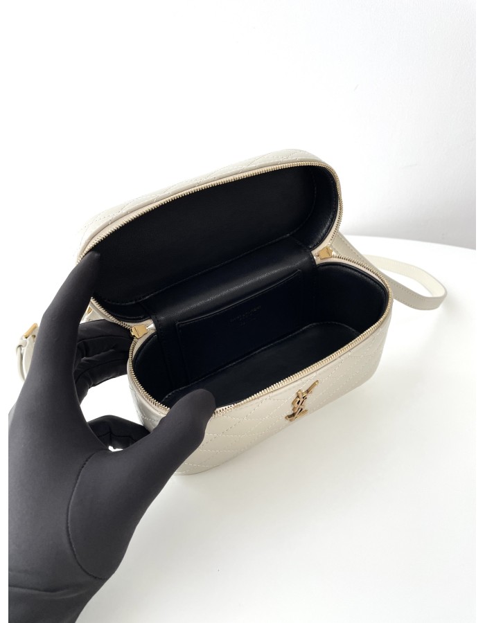 GABY VANITY SAINT LAURENT