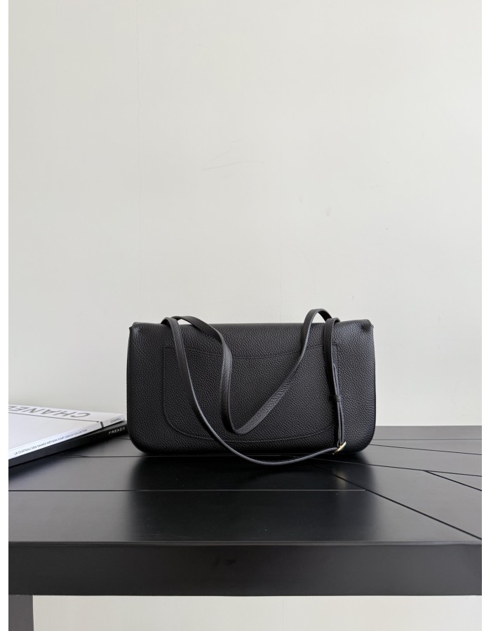 MAXI BORSA CON PATTA CHANEL