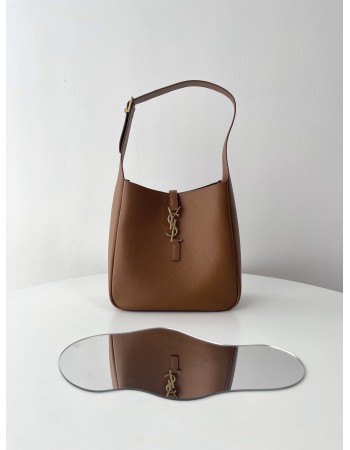 LE 5 À 7 SMALL MORBIDA SAINT LAURENT