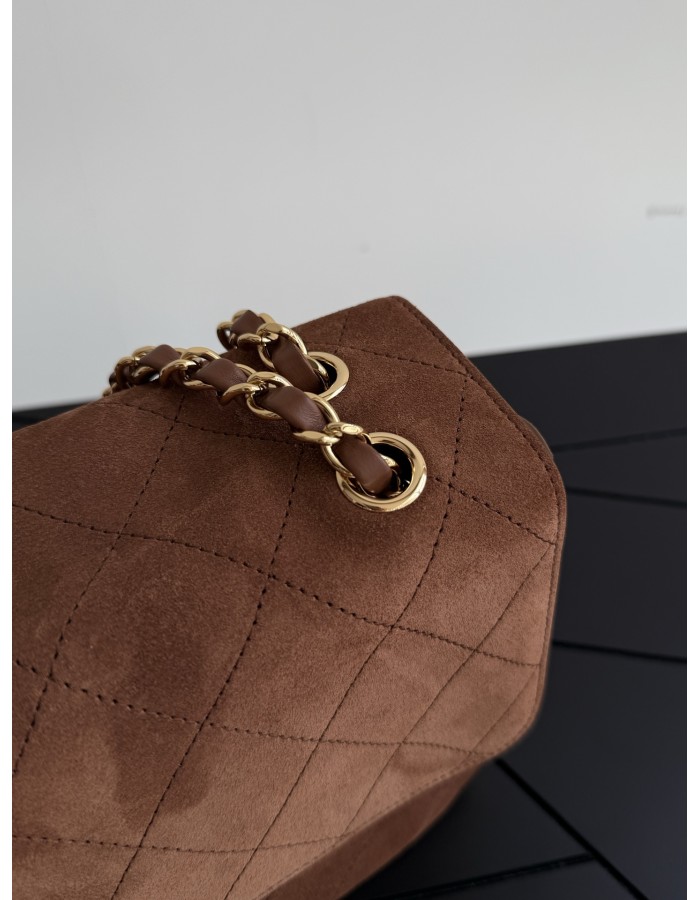 Maxi borsa con patta CHANEL