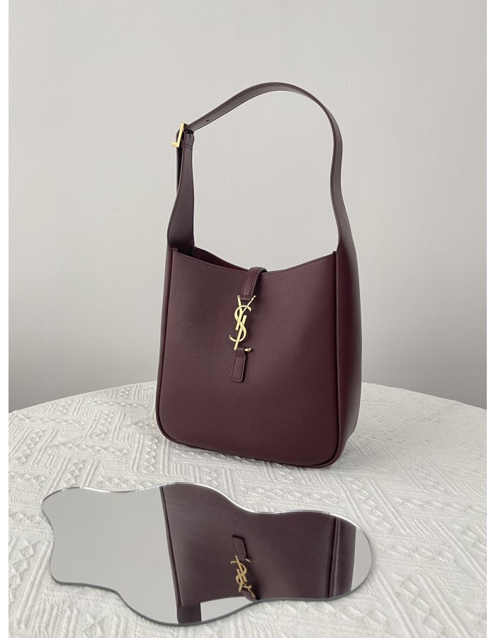LE 5 À 7 SMALL MORBIDA SAINT LAURENT