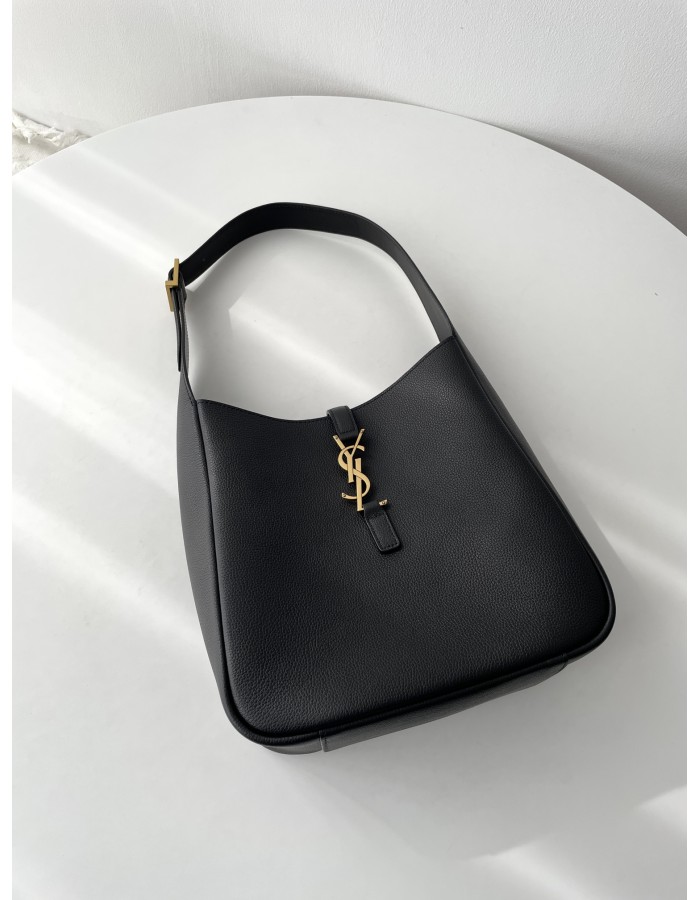 LE 5 À 7 SMALL MORBIDA SAINT LAURENT