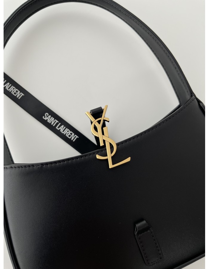 LE 5 À 7 IN PELLE LISCIA SAINT LAURENT