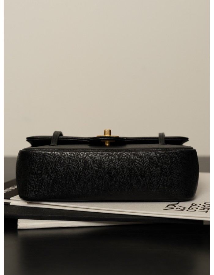 BORSA CON PATTA PICCOLA CHANEL