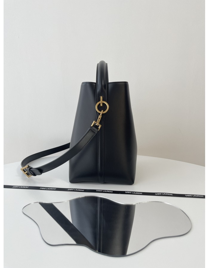 Le 37 SAINT LAURENT