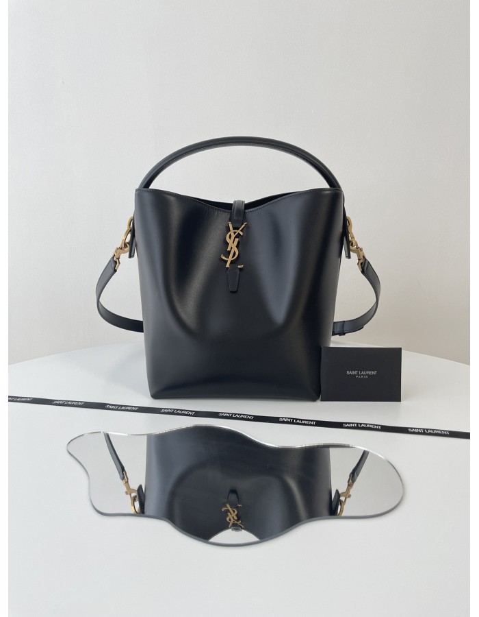 Le 37 SAINT LAURENT