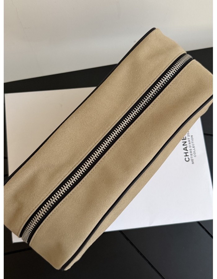 POCHETTE CON CERNIERA GRANDE CHANEL