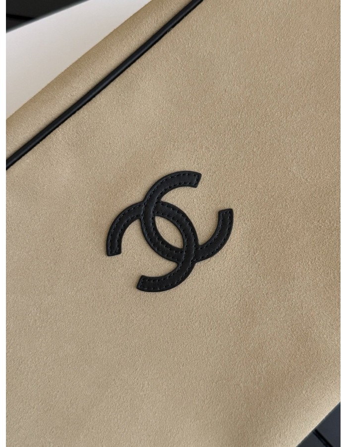 POCHETTE CON CERNIERA GRANDE CHANEL