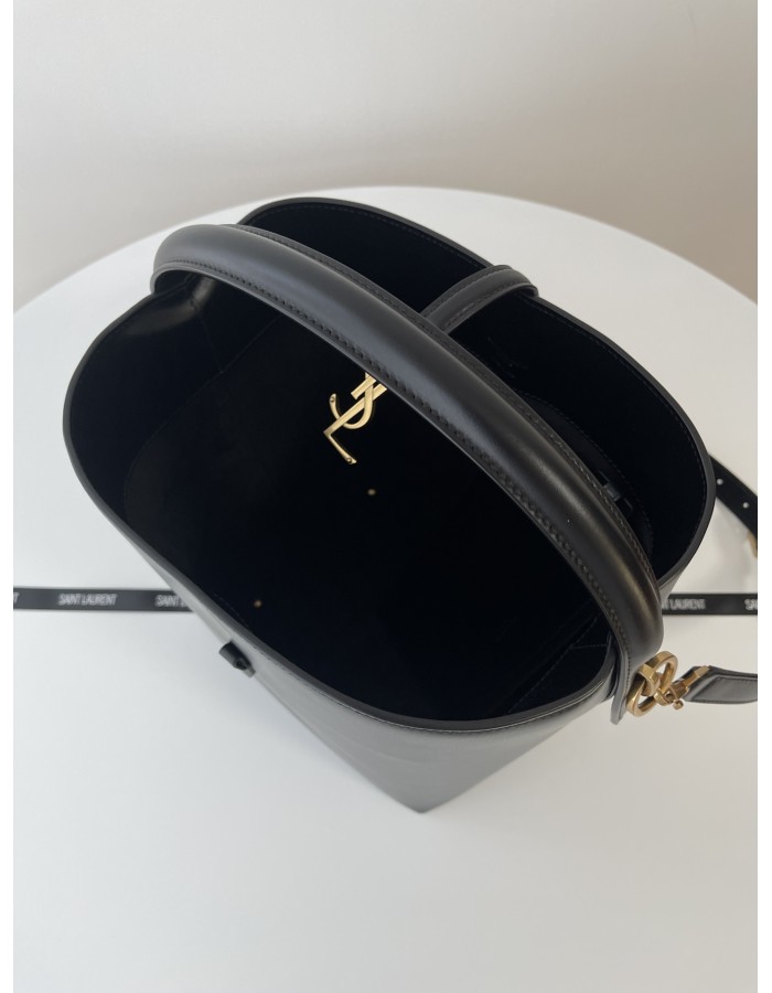 Le 37 SAINT LAURENT
