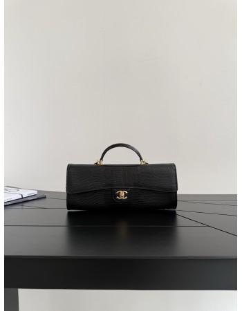 POCHETTE CON CATENA CHANEL
