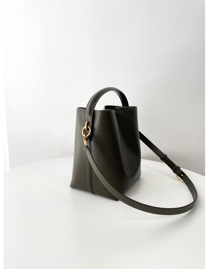 Le 37 SAINT LAURENT