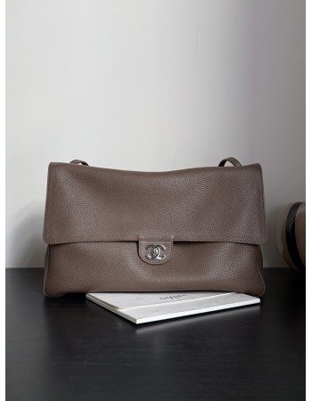 MAXI BORSA CON PATTA CHANEL