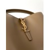 Le 37 SAINT LAURENT
