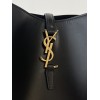 Le 37 SAINT LAURENT