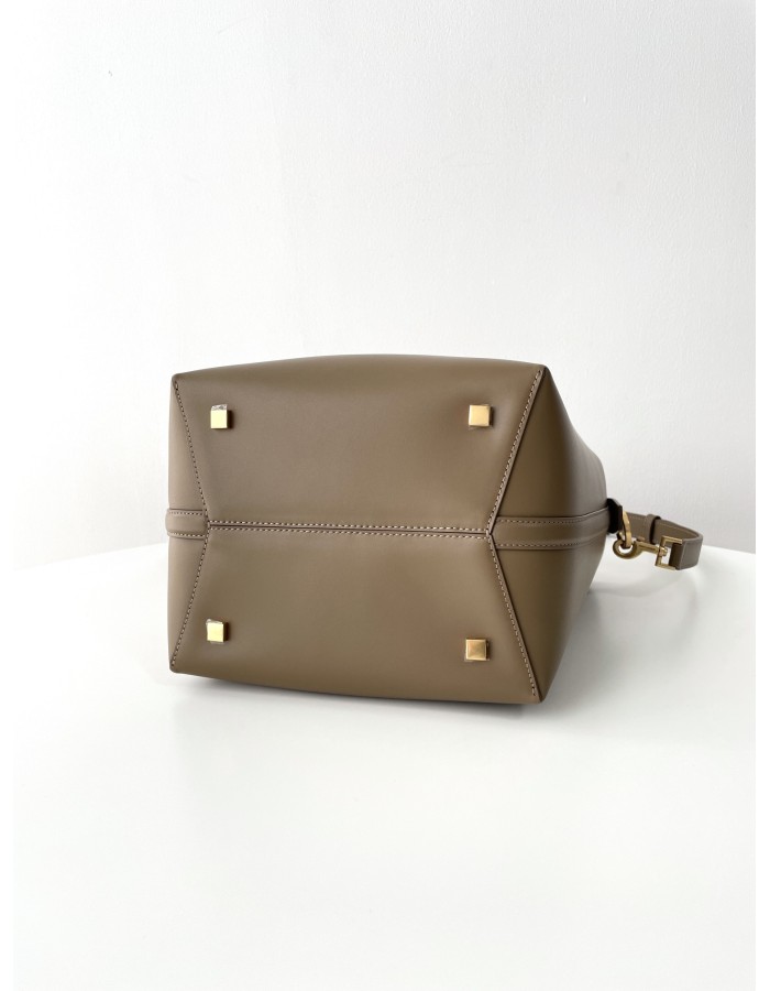 Le 37 SAINT LAURENT