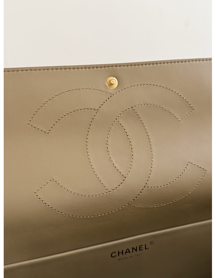 Maxi borsa con patta CHANEL