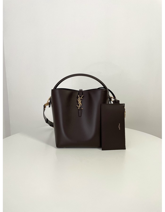 Le 37 SAINT LAURENT
