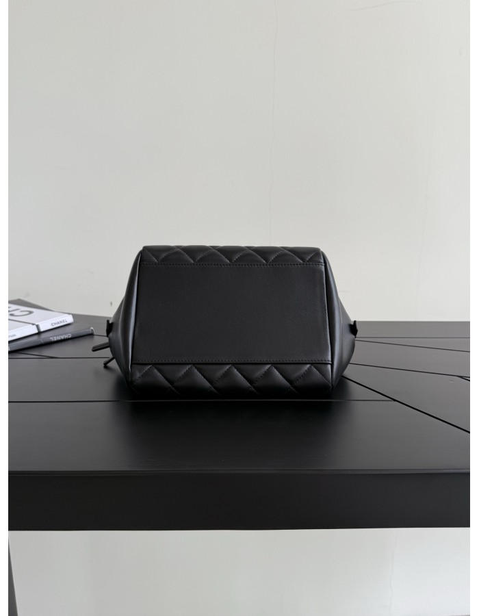 BORSA BOWLING PICCOLA CHANEL