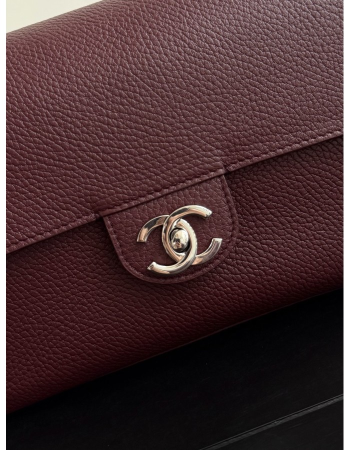MAXI BORSA CON PATTA CHANEL