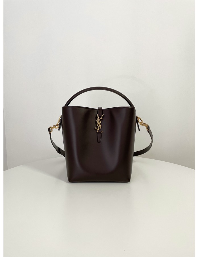 Le 37 SAINT LAURENT