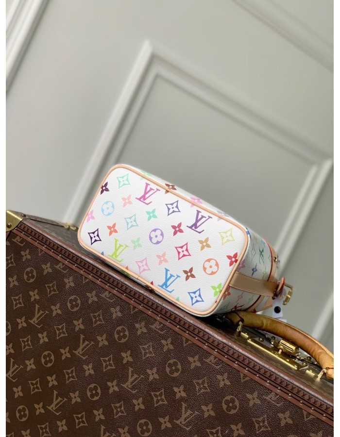 LV x TM Trousse Toilette Cruiser LOUIS VUITTON