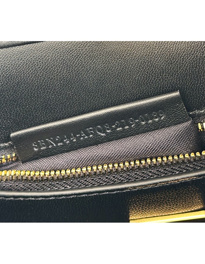 Peekaboo Mini FENDI