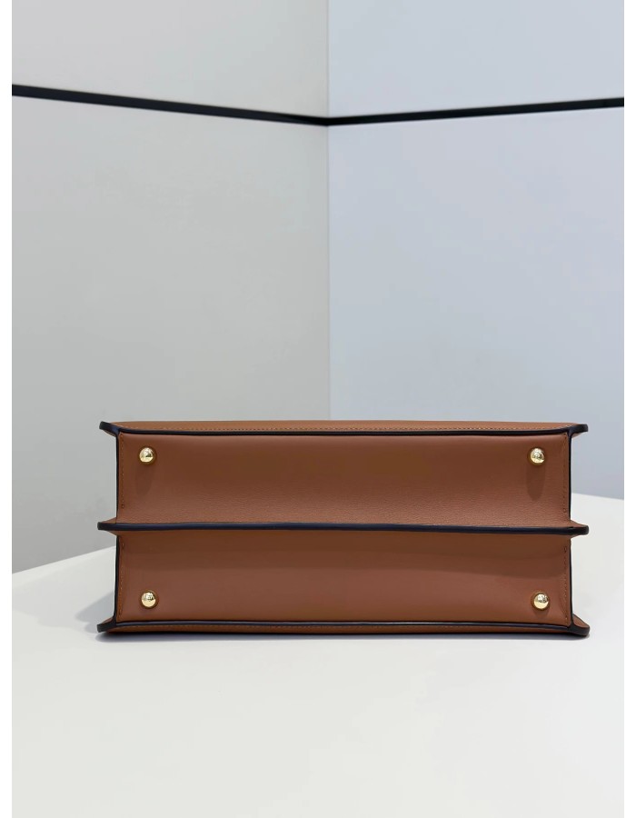 PEEKABOO MEDIUM FENDI