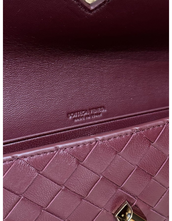 Andiamo Clutch BOTTEGA VENETA