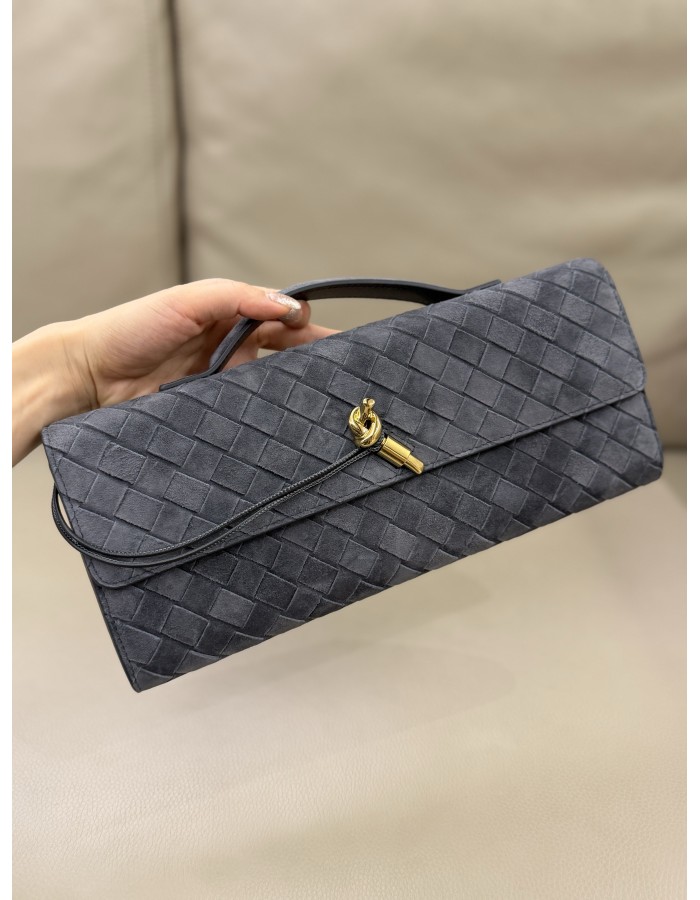 Andiamo Clutch BOTTEGA VENETA
