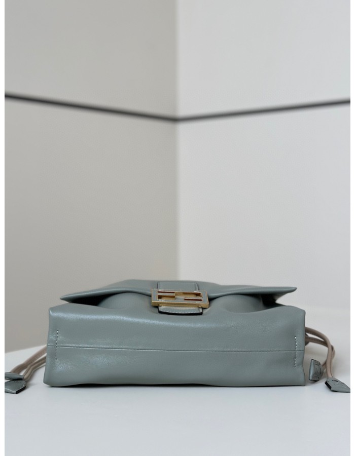 Baguette Soft Medium FENDI